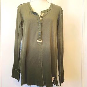 FREE PEOPLE Henley Top sage Green Large